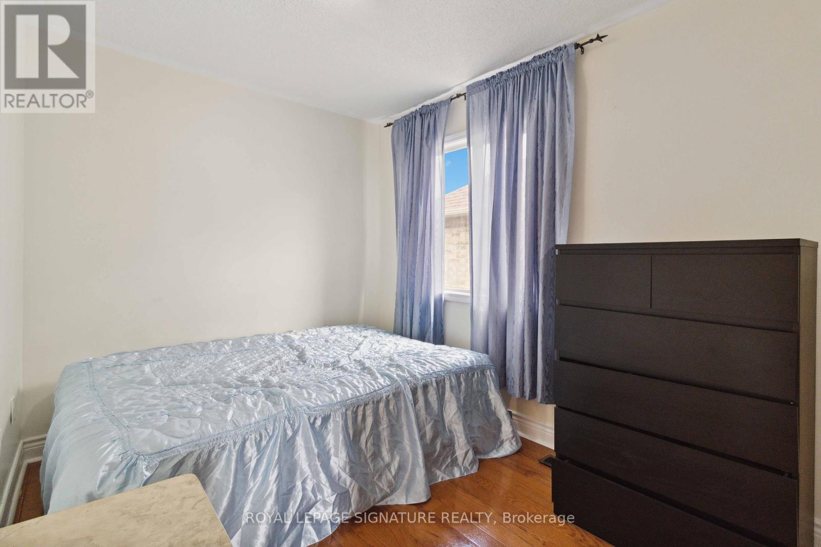 15 Eastway Street, Brampton, Ontario  L6S 6L8 - Photo 13 - W12123862