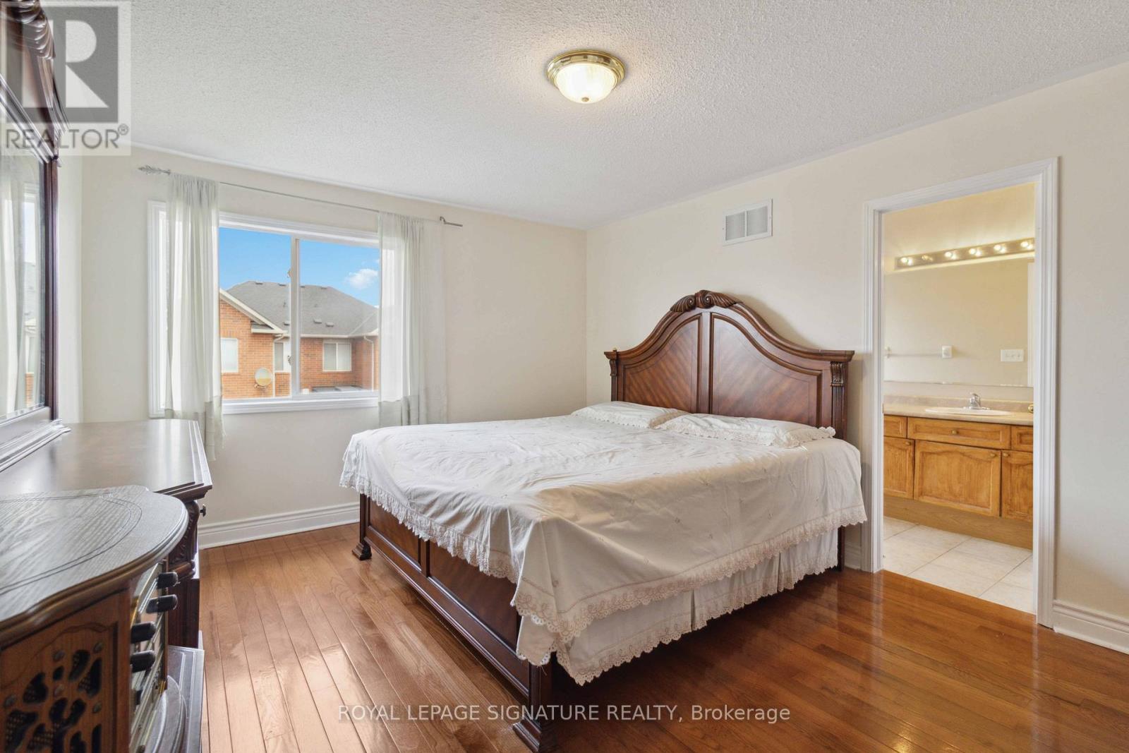 15 Eastway Street, Brampton, Ontario  L6S 6L8 - Photo 15 - W12123862