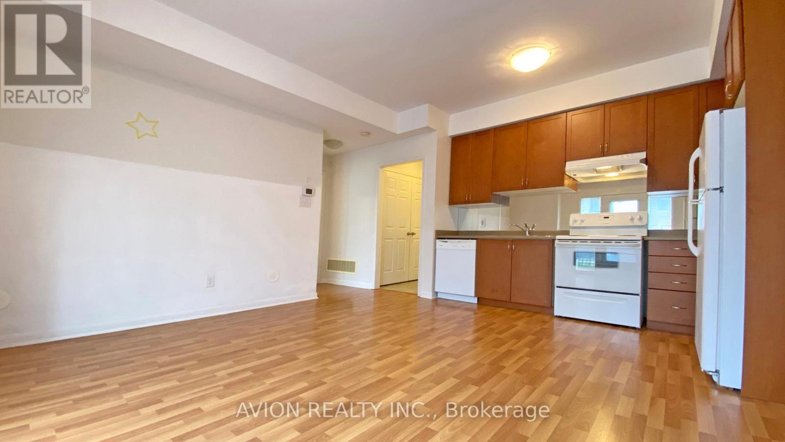 38 - 2891 Rio Court, Mississauga, Ontario  L5M 0S4 - Photo 5 - W12123865