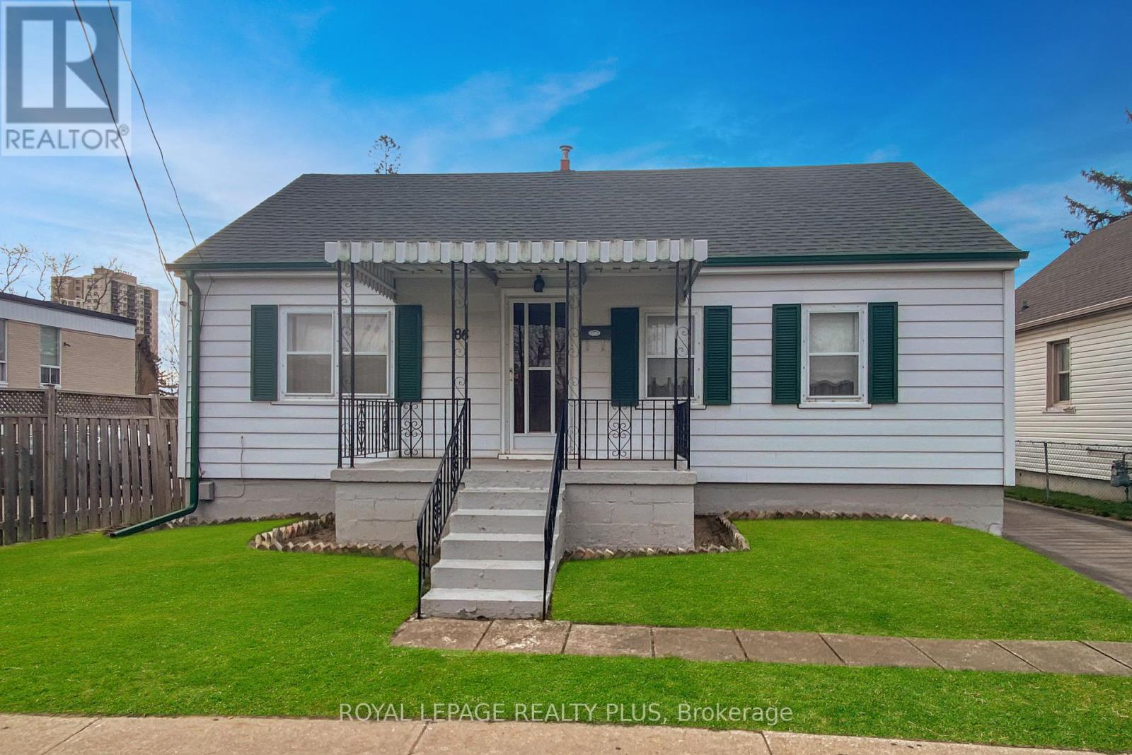 Property at 86 KING STREET W image 1
