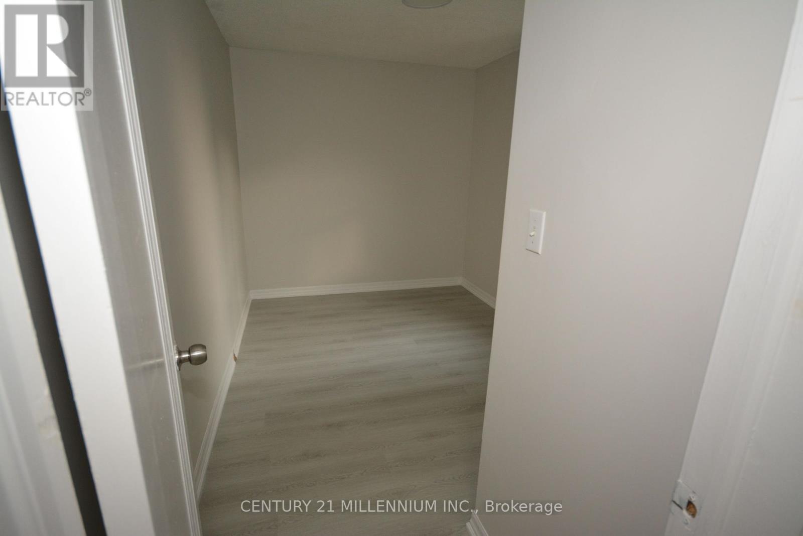 8 West Street, Brampton, Ontario  L6X 1V7 - Photo 14 - W12123907