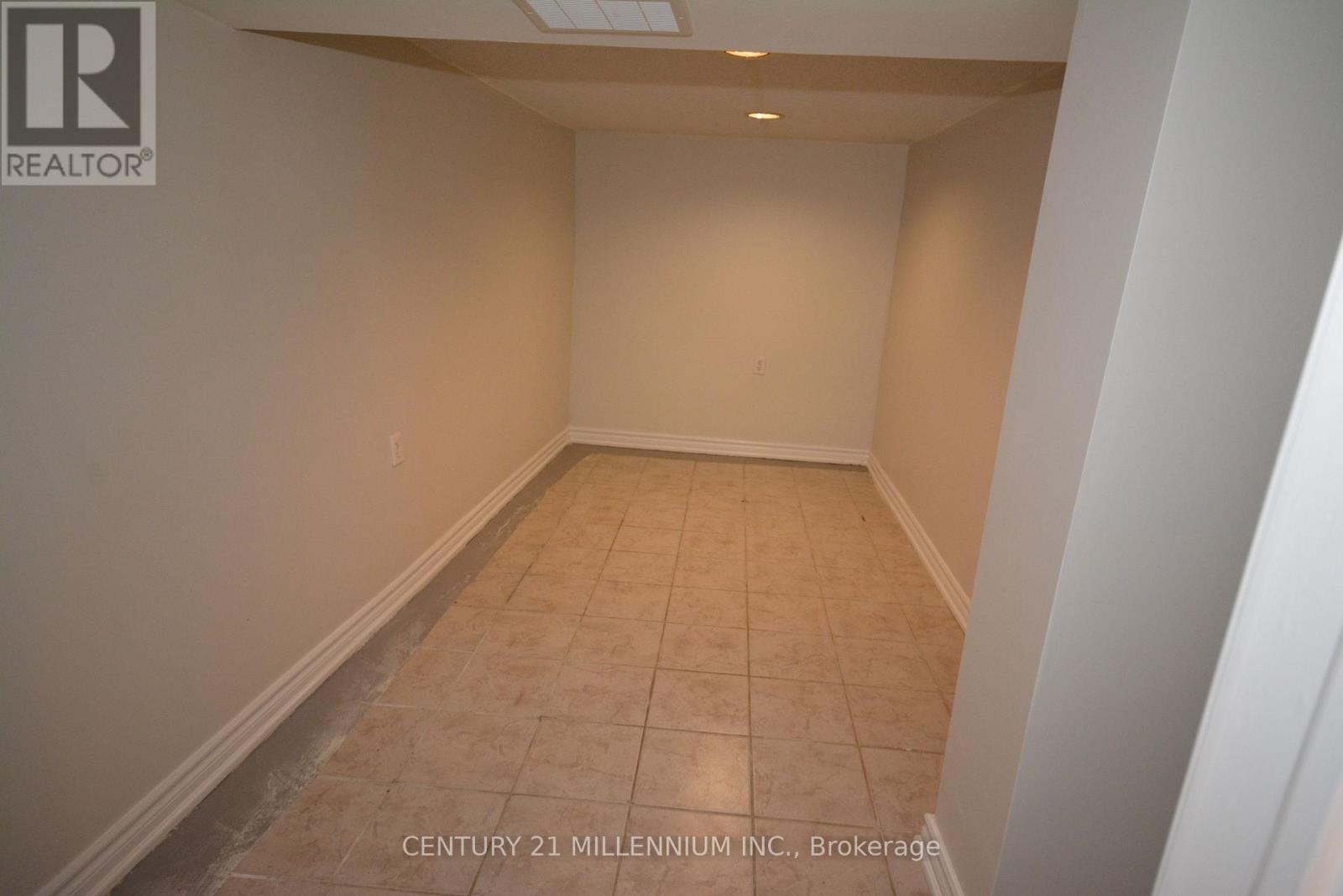 8 West Street, Brampton, Ontario  L6X 1V7 - Photo 16 - W12123907