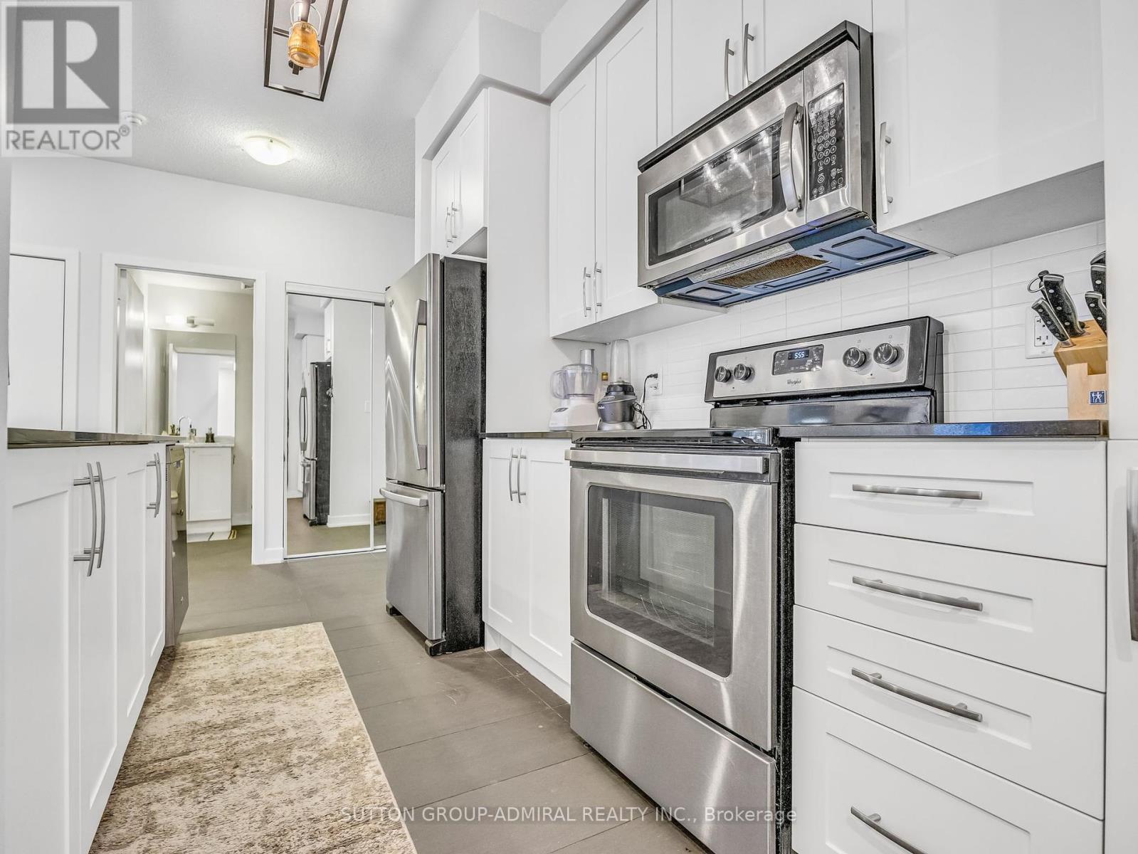 202 - 4070 Confederation Parkway, Mississauga (Creditview), Ontario  L5B 0E9 - Photo 6 - W12123962