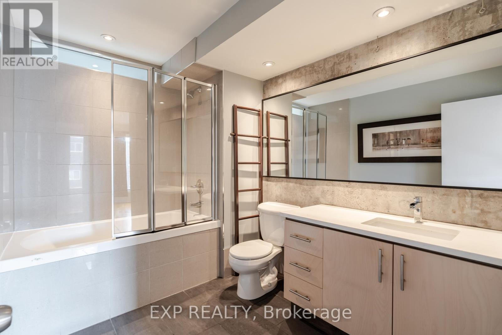 806 High Street, Ottawa, Ontario  K2B 6C4 - Photo 32 - X12124110