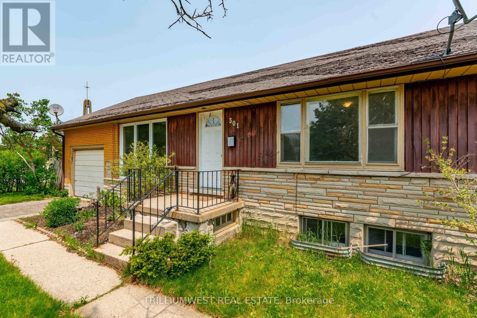 B - 301 Franklin Street N, Kitchener, Ontario  N2A 1Y9 - Photo 5 - X12123870