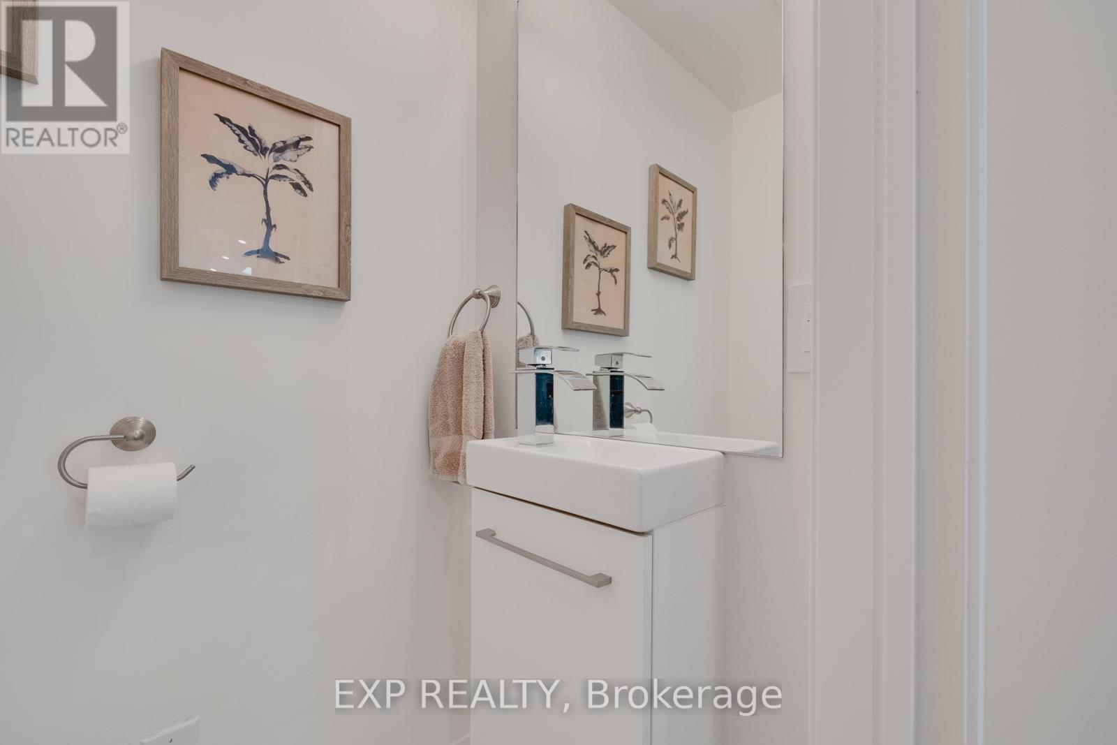 124 Bond Street N, Hamilton (Westdale), Ontario  L8S 3W5 - Photo 14 - X12123953