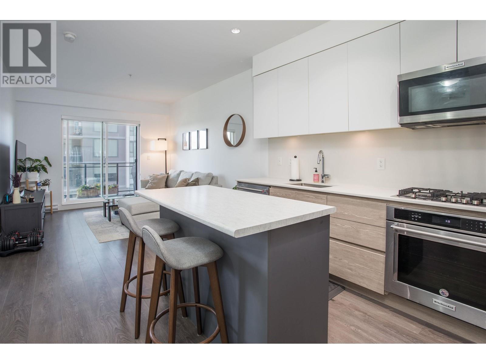 314 4468 Dawson Street, Burnaby, British Columbia  V5C 0J9 - Photo 3 - R2997785