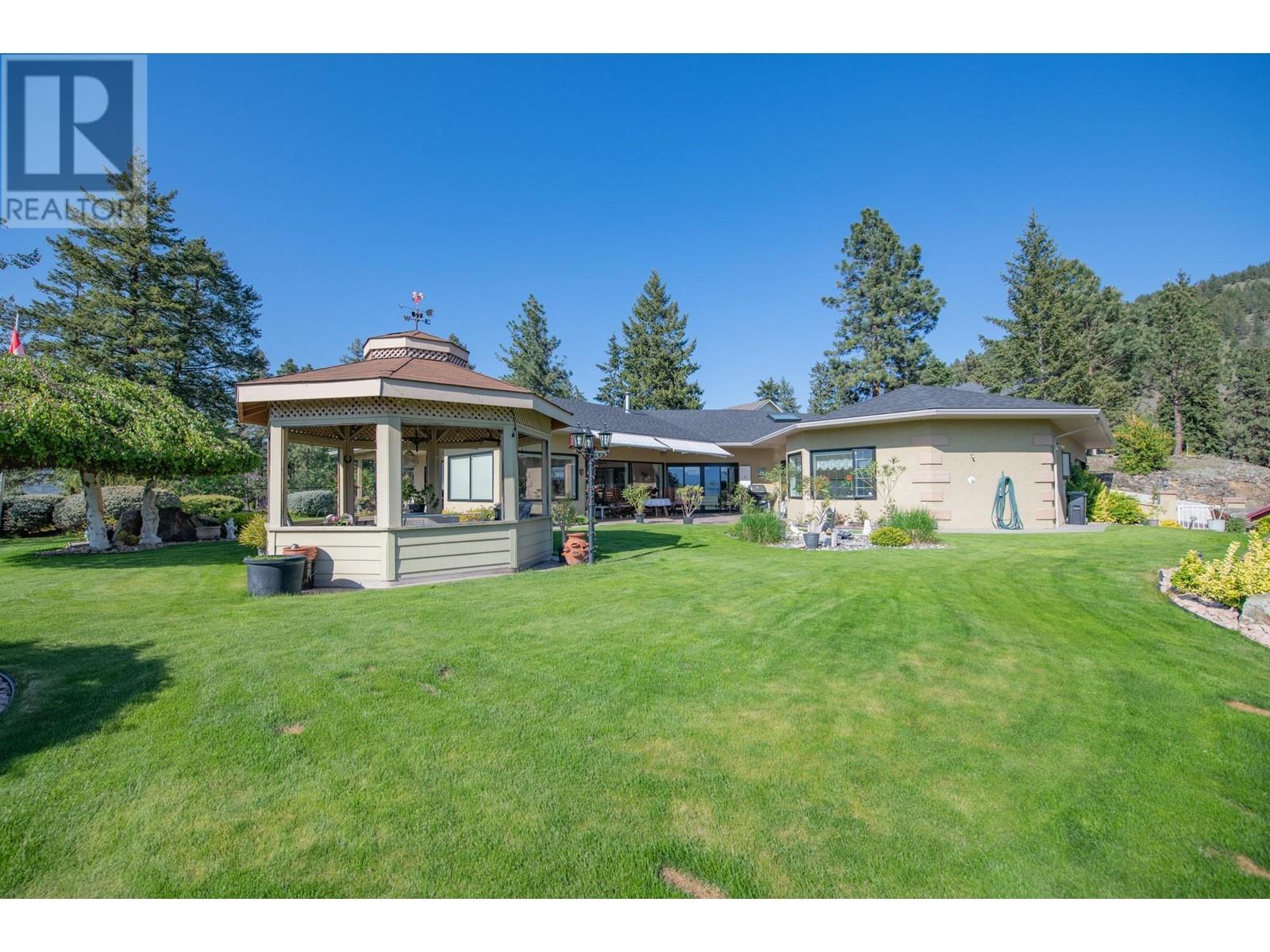 Property at 6 9196 Tronson Road image 3