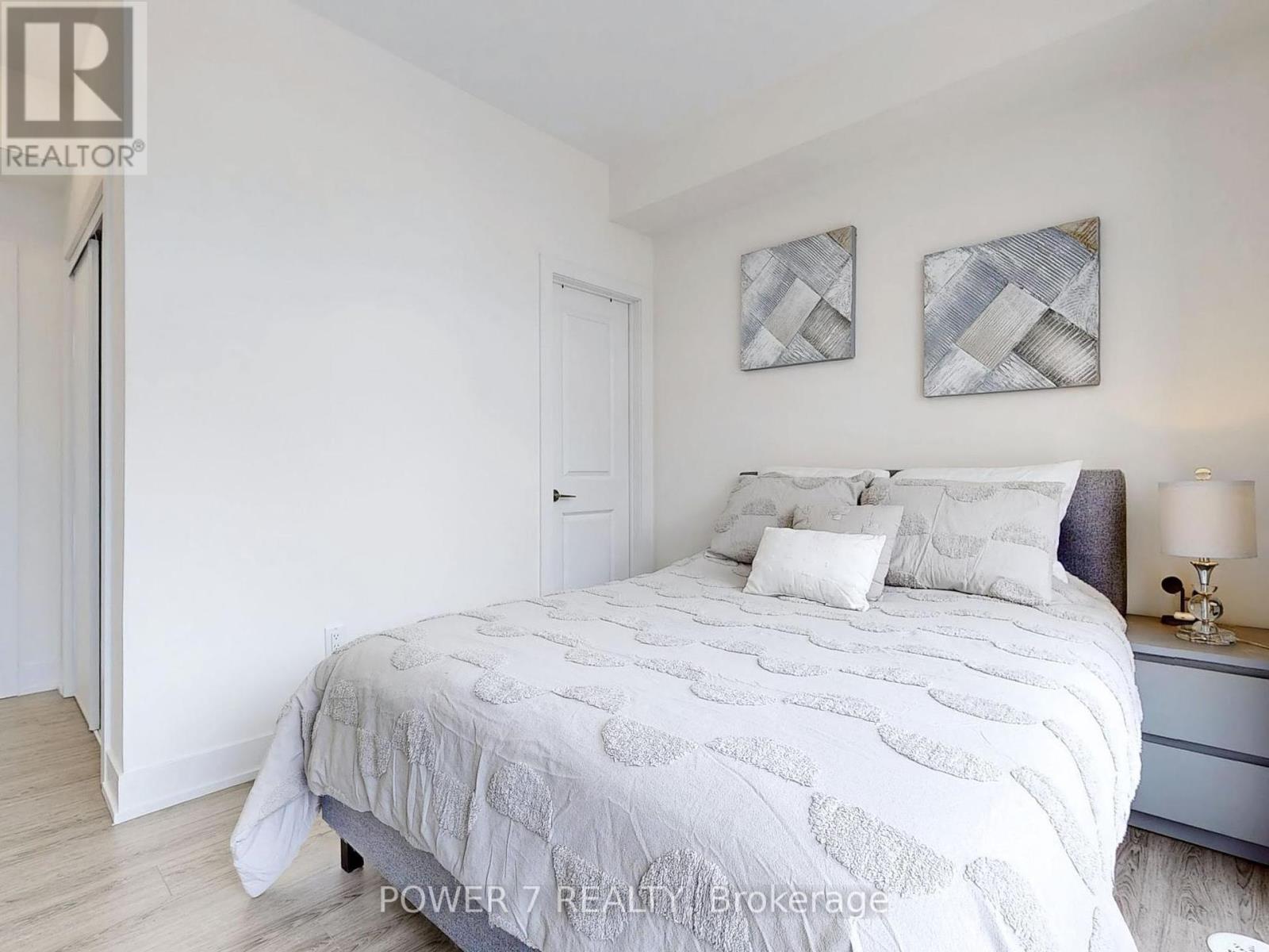 5 - 8 Sayers Lane, Richmond Hill, Ontario  L4E 1J4 - Photo 18 - N12116162