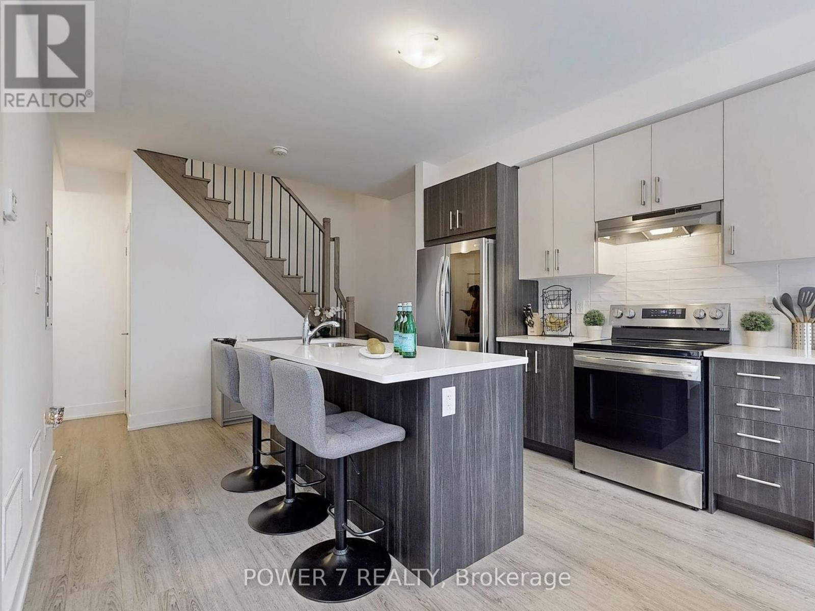 Property at 5 - 8 SAYERS LANE image 3