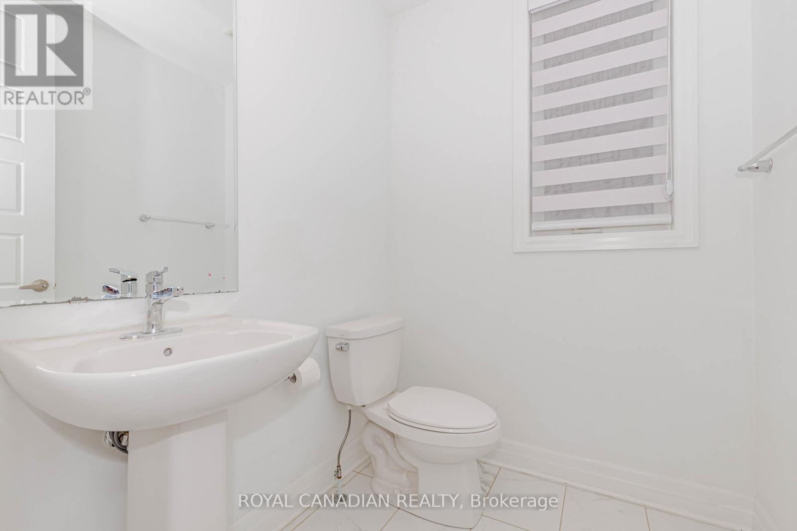1359 Lobelia Crescent, Milton, Ontario  L9E 1X1 - Photo 22 - W12059993
