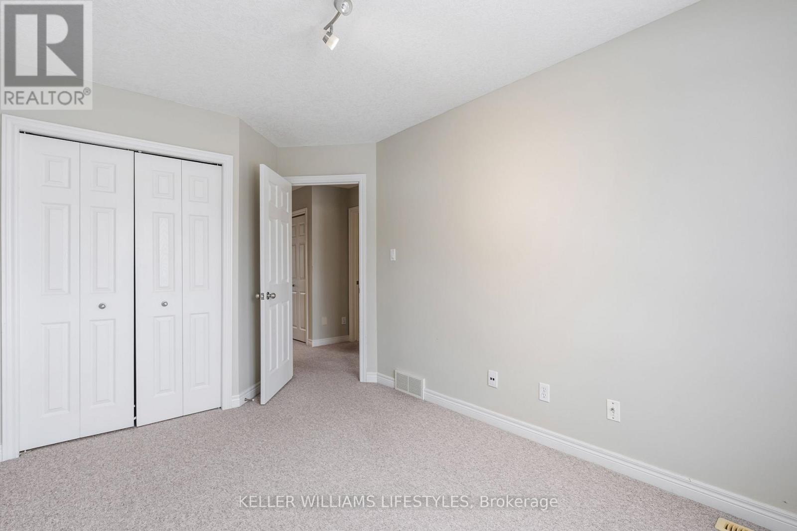 43 - 505 Blue Jay Drive, London North, Ontario  N5X 4K7 - Photo 31 - X11943146