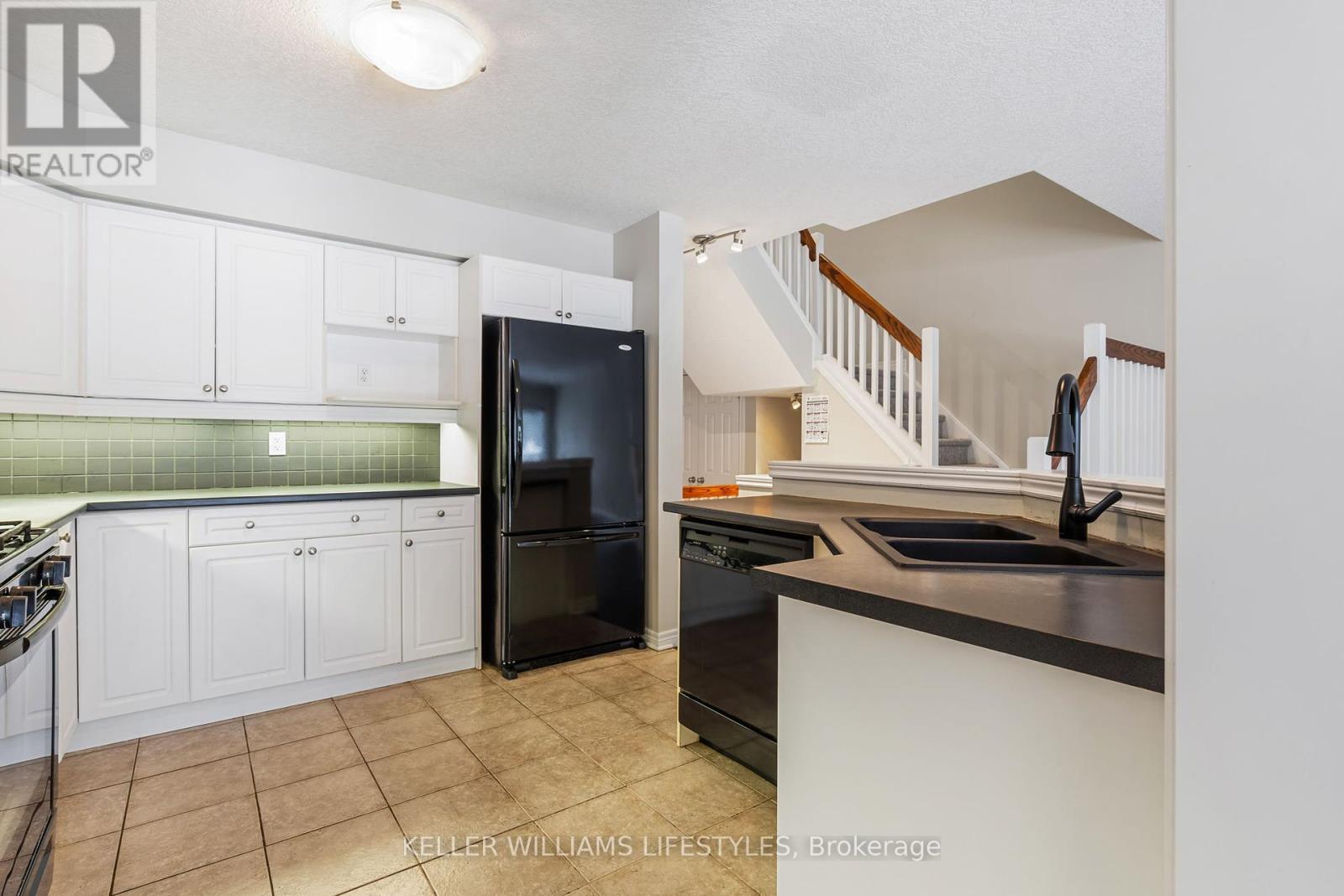 43 - 505 Blue Jay Drive, London North, Ontario  N5X 4K7 - Photo 18 - X11943146