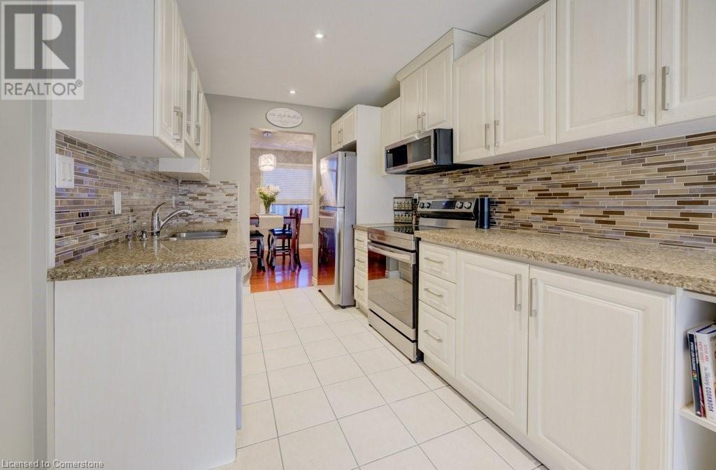 34 Langston Drive, Brampton, Ontario  L6V 3W7 - Photo 6 - 40720135