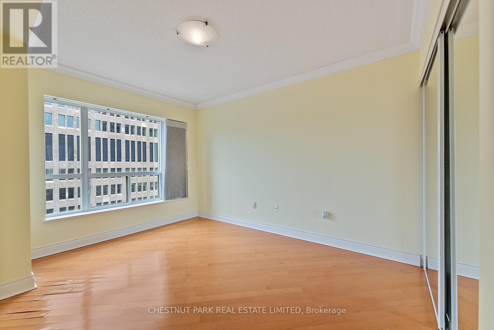 1610 - 889 Bay Street, Toronto, Ontario  M5S 3K5 - Photo 27 - C12123996