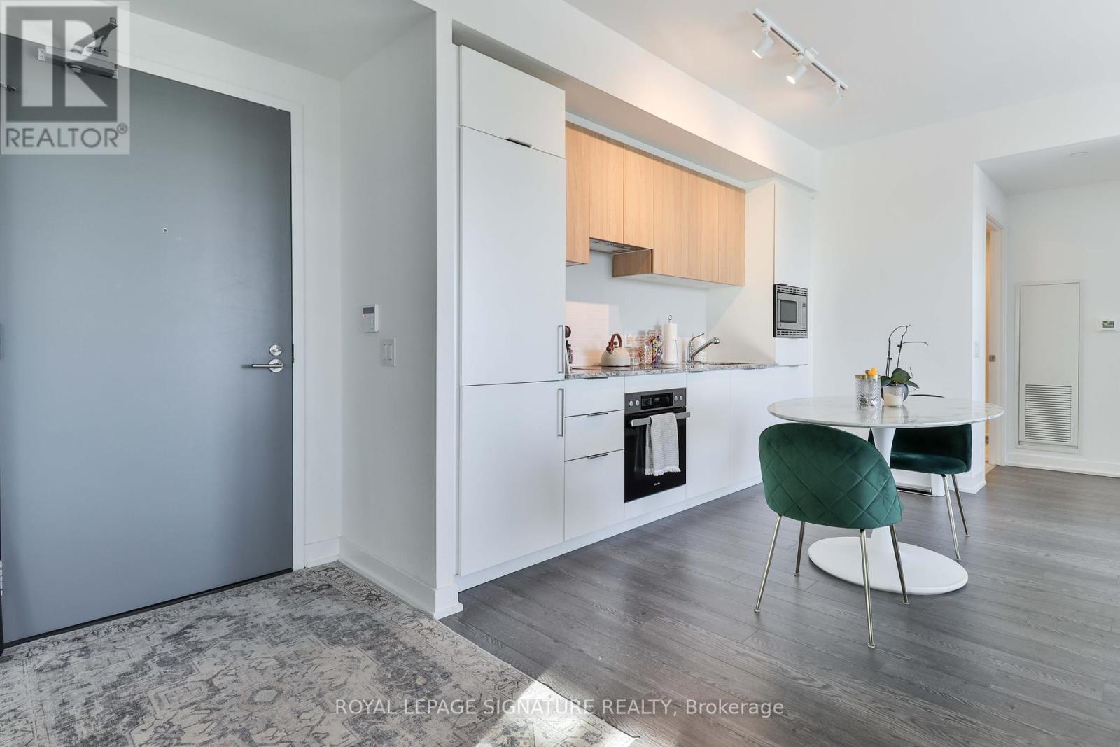 Property at 326 - 20 O'NEILL ROAD image 3