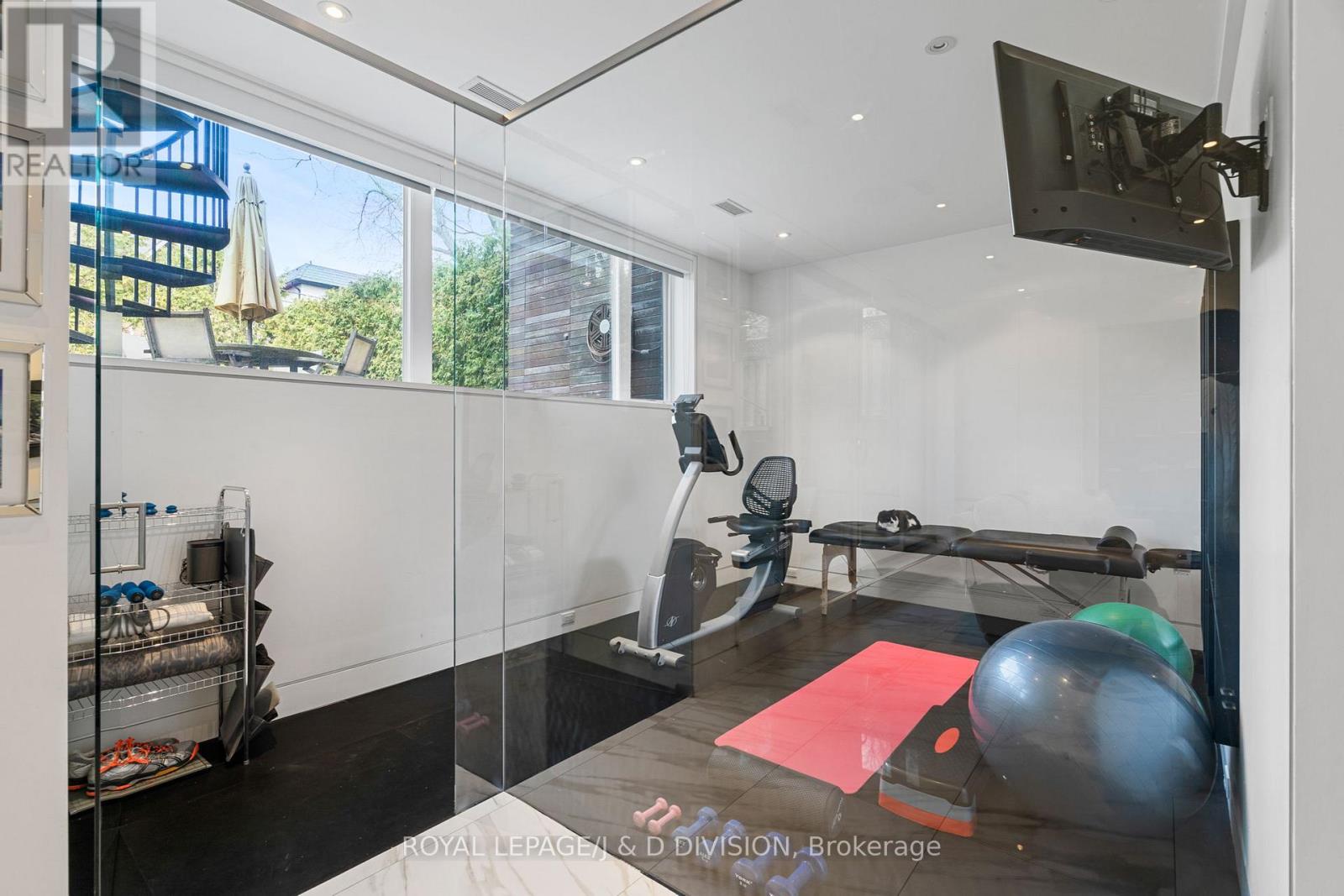 64 Bannockburn Avenue, Toronto (Bedford Park-Nortown), Ontario  M5M 2N1 - Photo 42 - C12124021