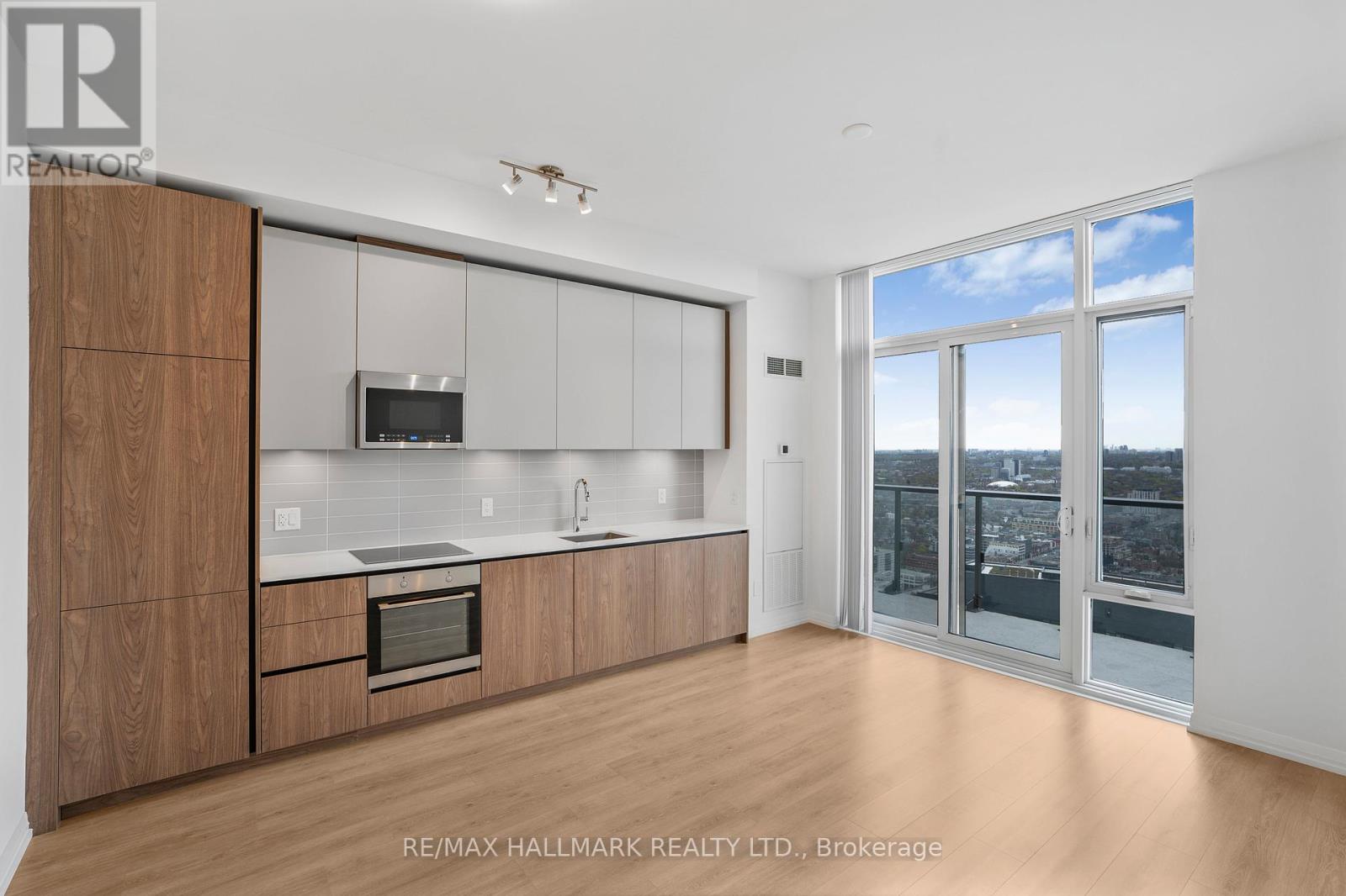 Gph26 - 28 Widmer Street, Toronto (Waterfront Communities), Ontario  M5V 2E7 - Photo 17 - C12124150