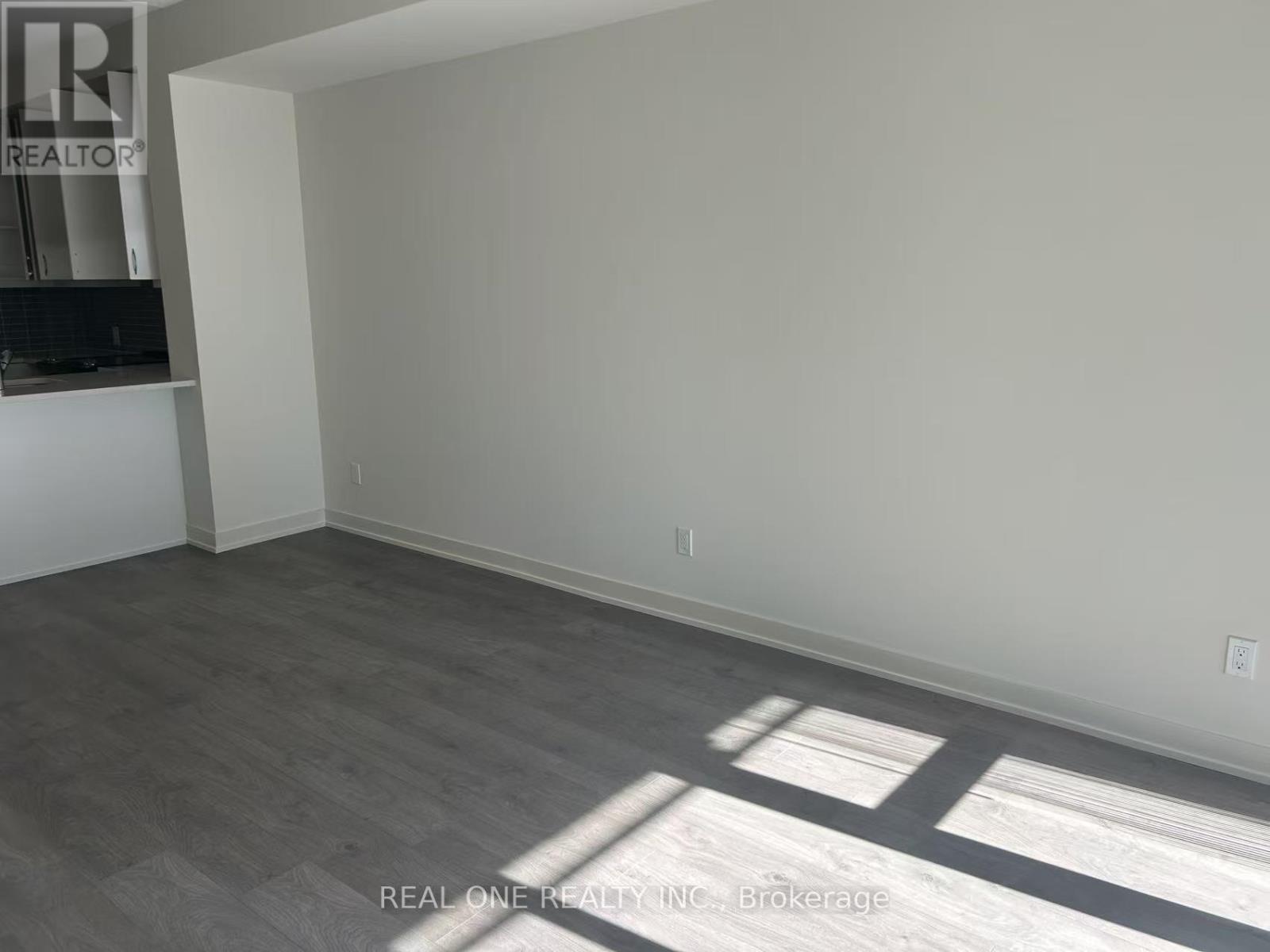 2212 - 4955 Yonge Street, Toronto (Willowdale East), Ontario  M2N 0L8 - Photo 4 - C12124175