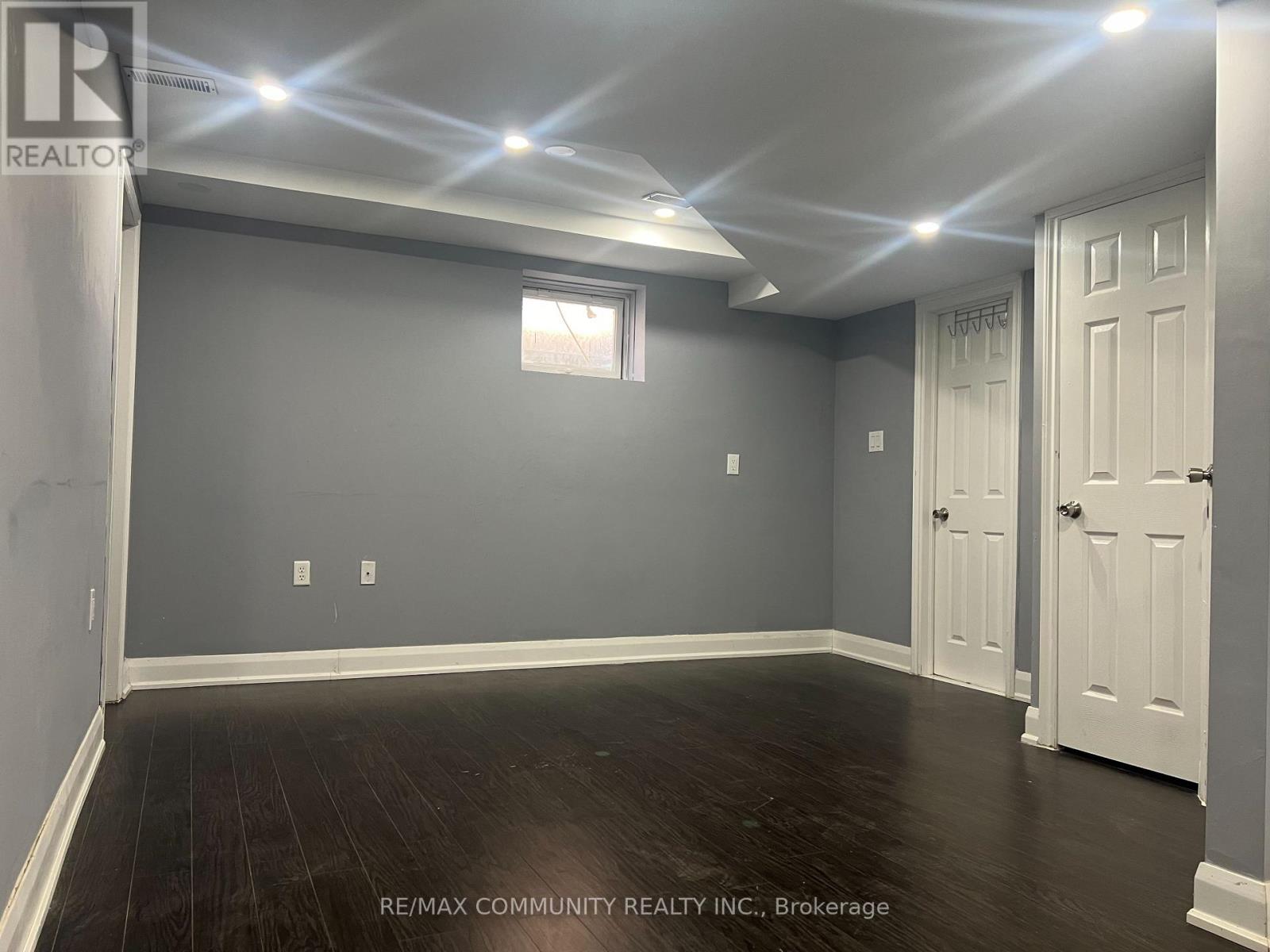 1163 Ravenscroft Road, Ajax (Northwest Ajax), Ontario  L1T 0H9 - Photo 4 - E12124075