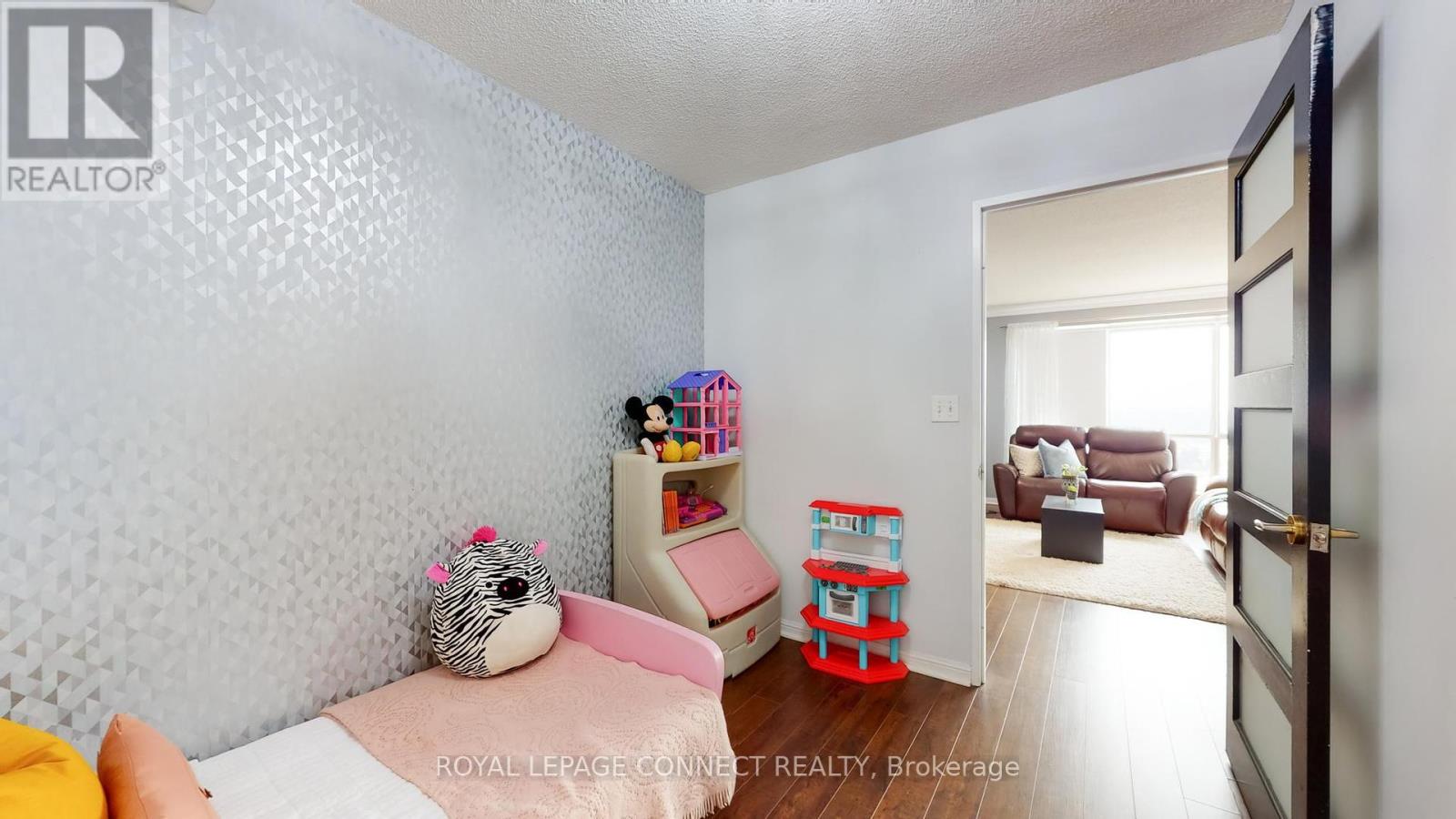 1506 - 18 Lee Centre Drive, Toronto, Ontario  M1H 3H5 - Photo 11 - E12124171