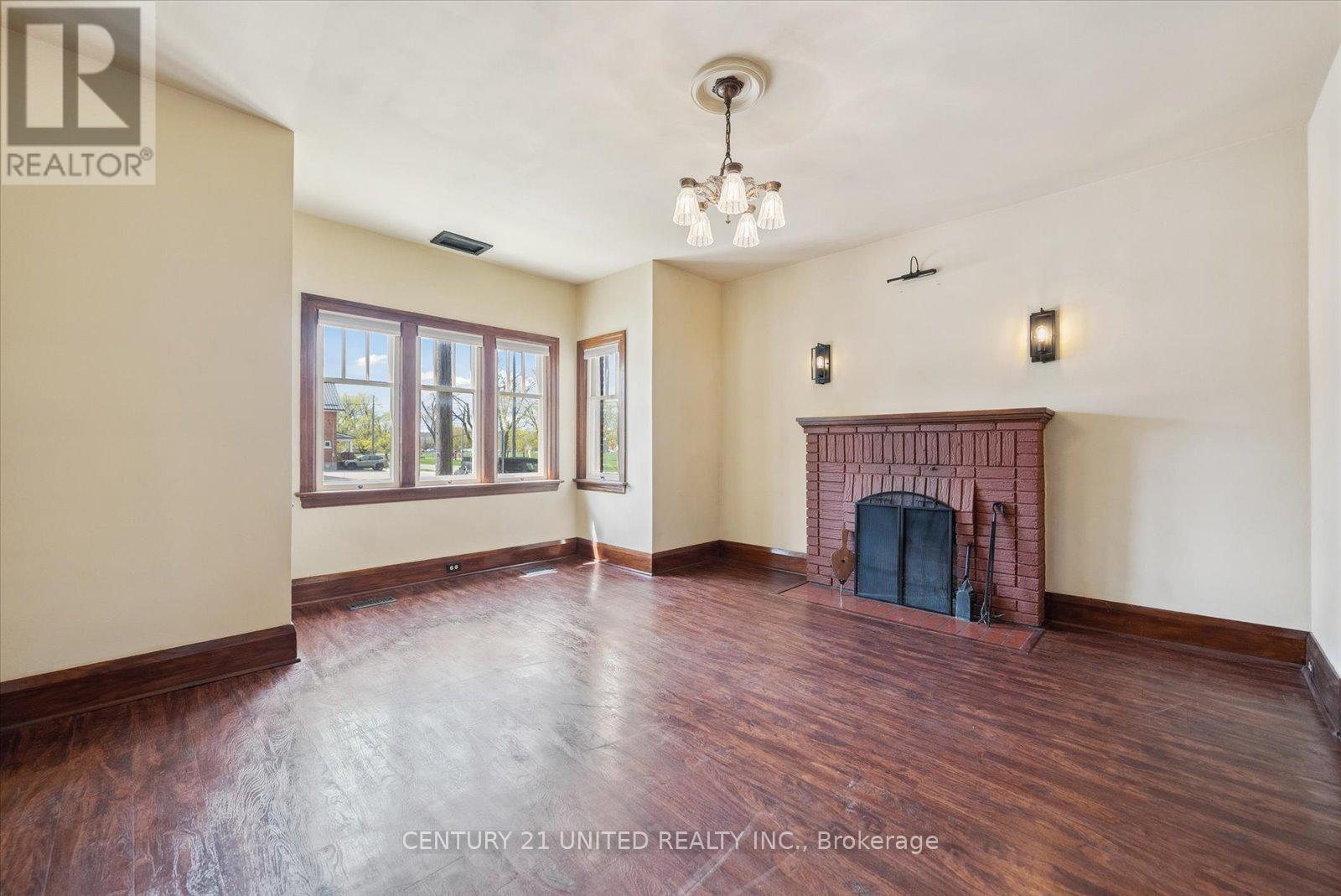 486 George Street S, Peterborough Central, Ontario  K9J 3E5 - Photo 6 - X12124194