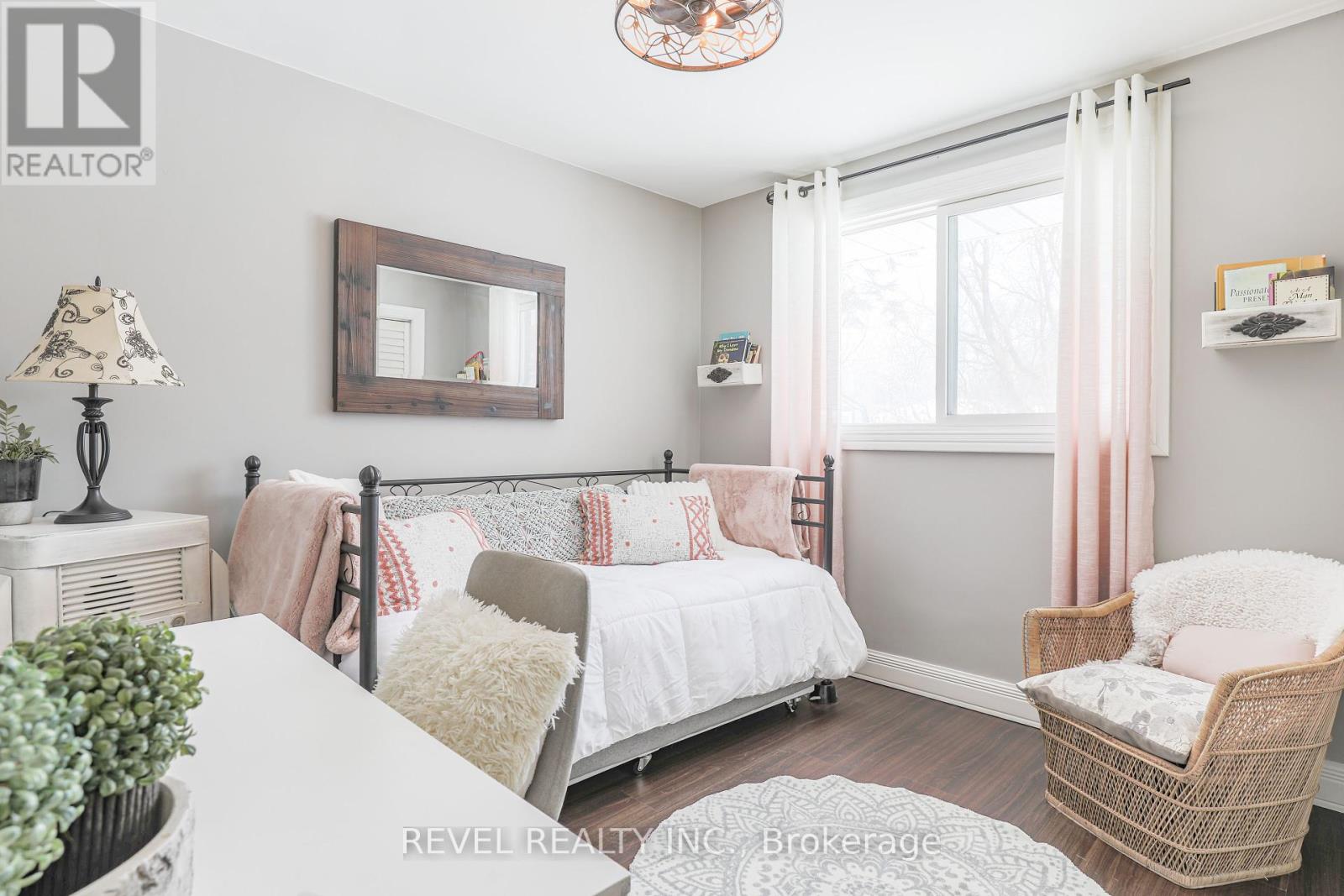 34 William Street, Kawartha Lakes, Ontario  K0M 1A0 - Photo 18 - X12124224