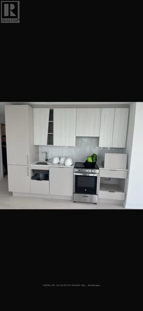 3908 - 3900 Confederation Parkway, Mississauga, Ontario  L5B 0M3 - Photo 8 - W12123449