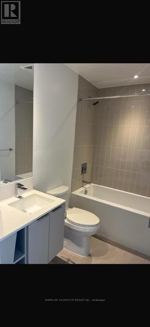 3908 - 3900 Confederation Parkway, Mississauga, Ontario  L5B 0M3 - Photo 13 - W12123449
