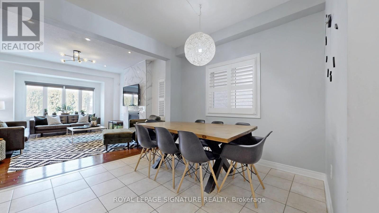 72 Autumn Glow Drive, Markham, Ontario  L6B 0P6 - Photo 8 - N12124045