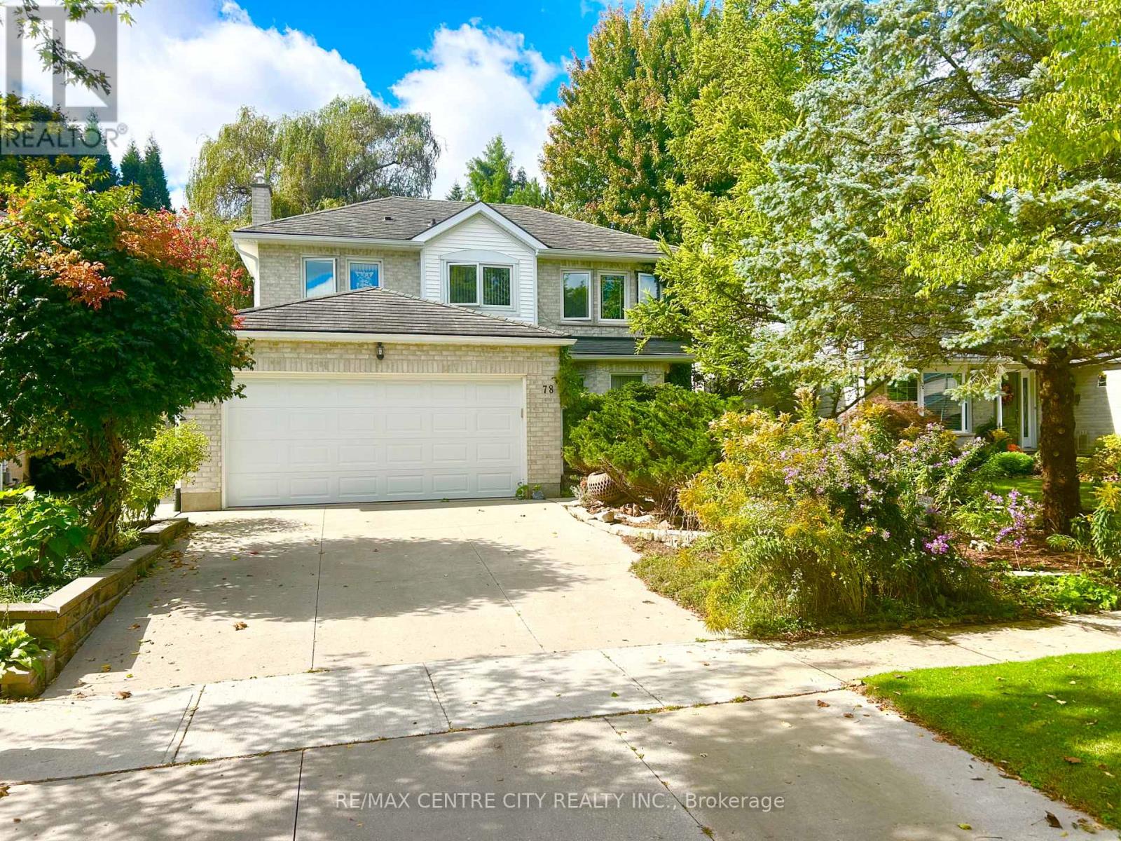 Property at 78 COLONIAL CRESCENT image 1