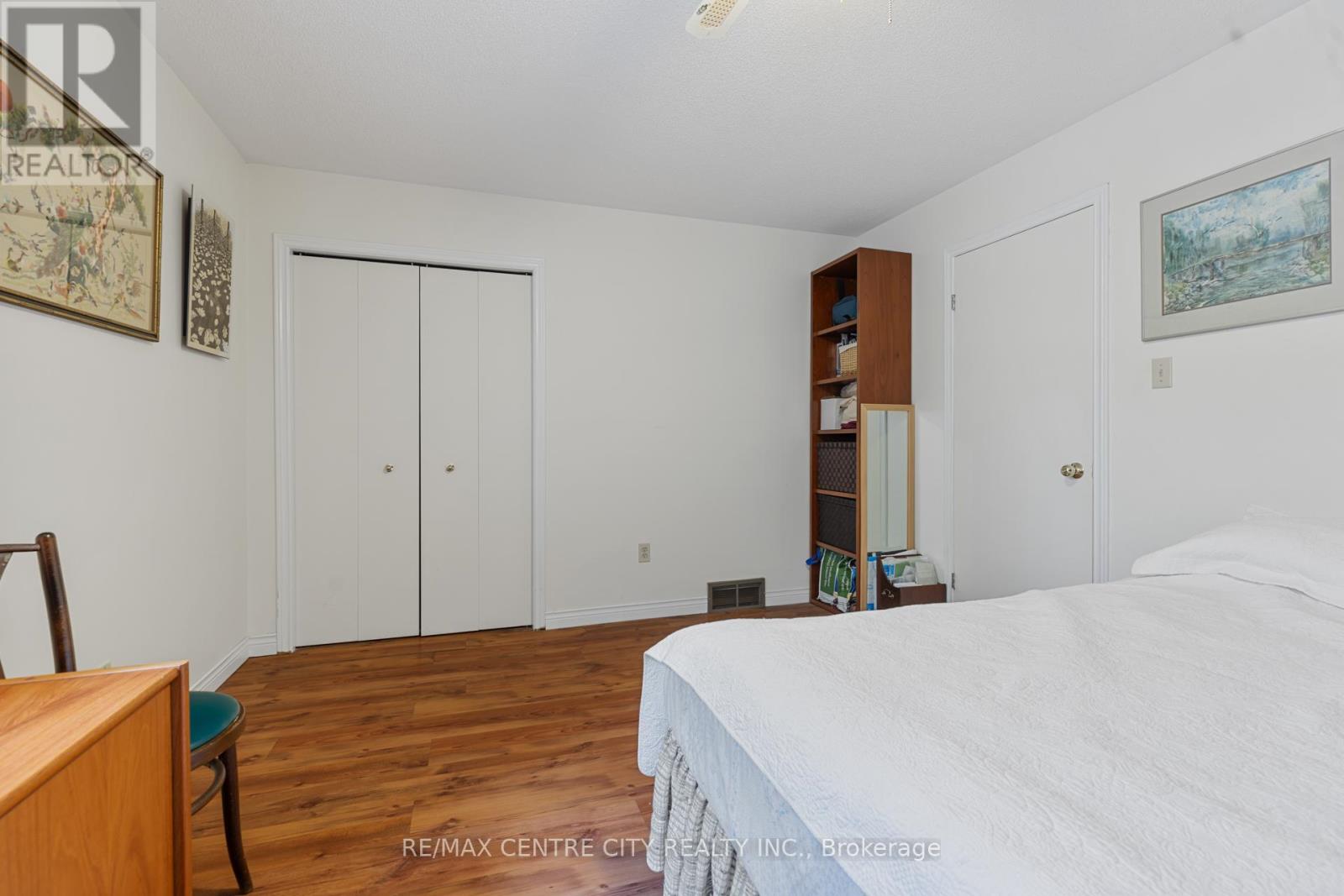 78 Colonial Crescent, London North, Ontario  N6H 4X4 - Photo 36 - X12124253