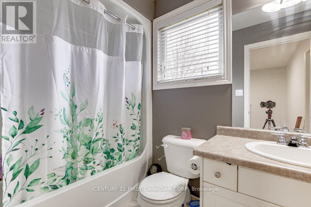 Photo 20 of 31 for 1578 Birchwood Drive