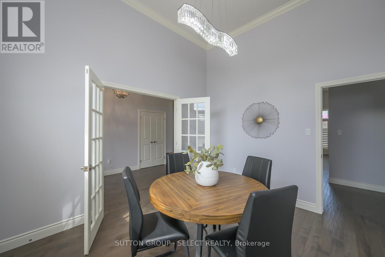 2112 Callingham Drive, London North, Ontario  N6G 0M2 - Photo 6 - X12124281