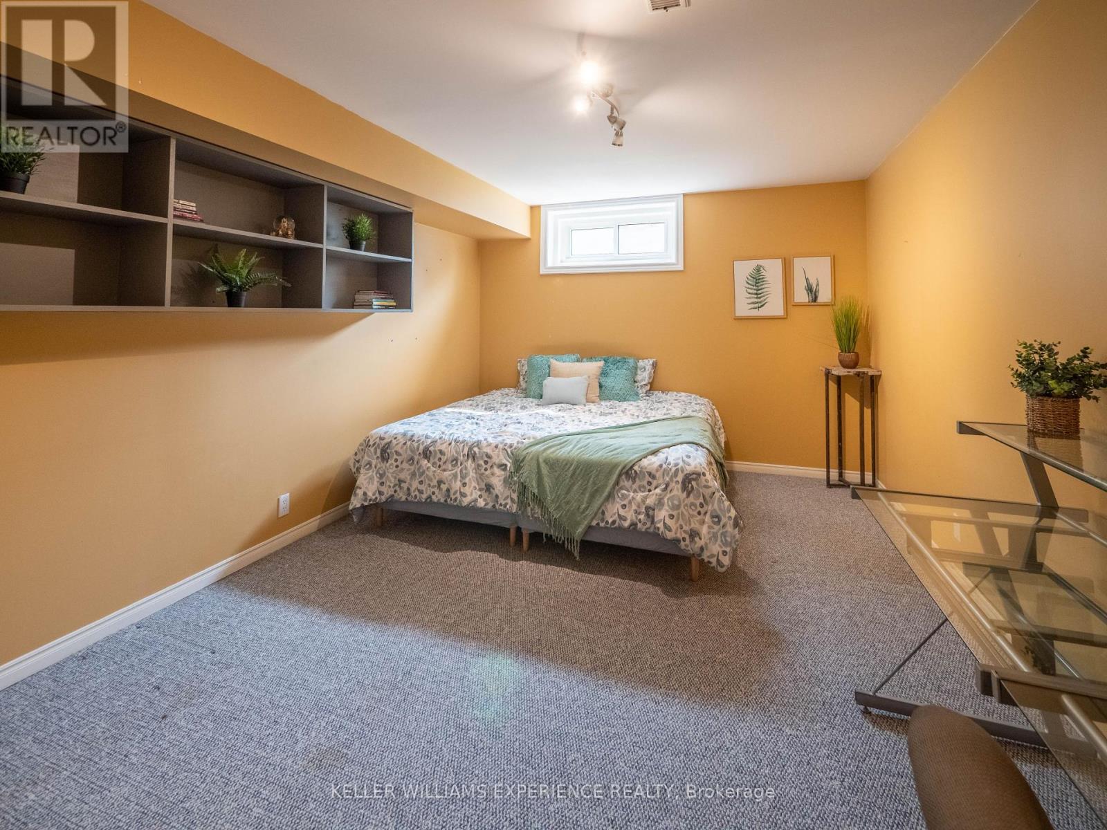 19 Priest Avenue, Springwater, Ontario  L9X 0G9 - Photo 43 - S12124077