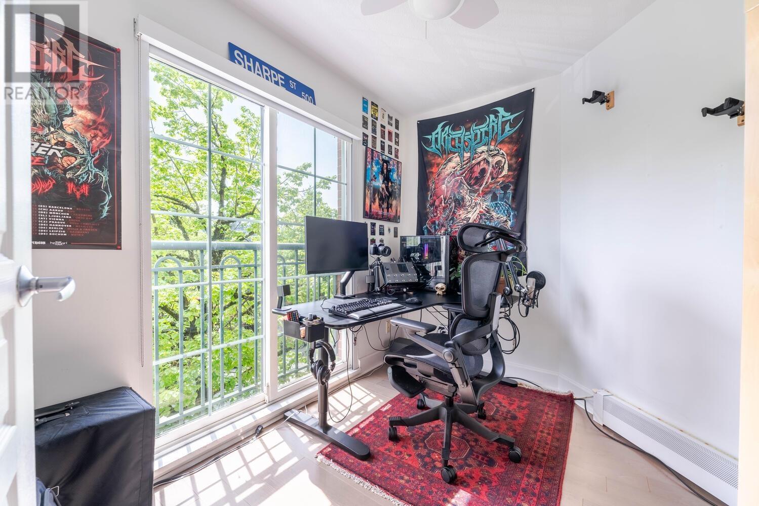 308 1989 Dunbar Street, Vancouver, British Columbia  V6R 4R5 - Photo 15 - R2997904