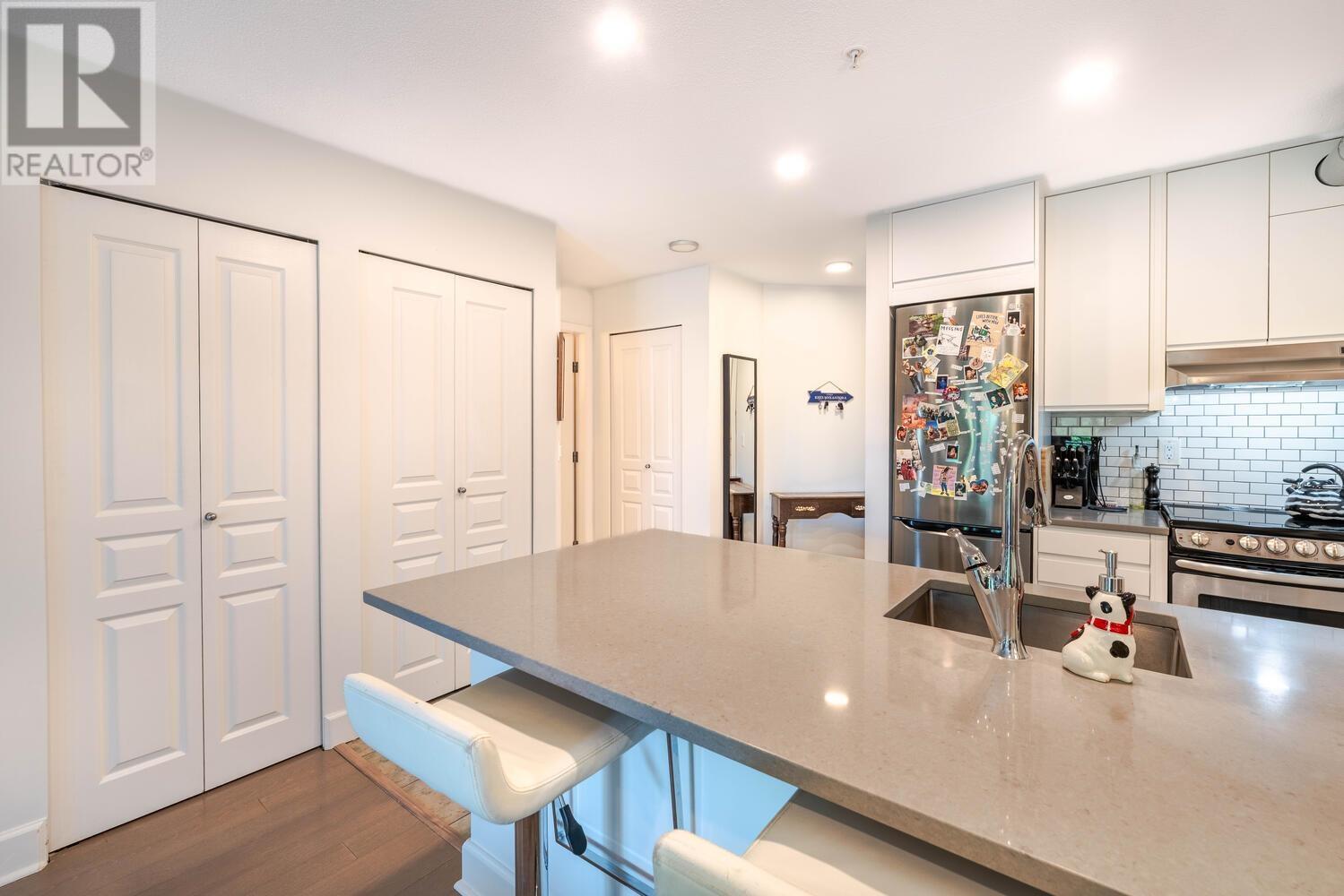 308 1989 Dunbar Street, Vancouver, British Columbia  V6R 4R5 - Photo 7 - R2997904