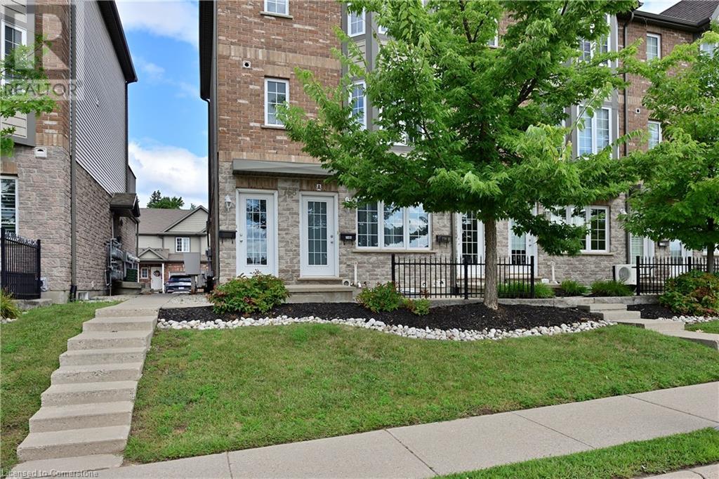 Property at 758 BLEAMS Road Unit# A image 3