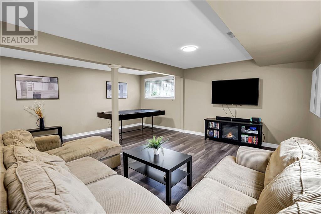 12 Mcnicholl Circle, St. Catharines, Ontario  L2N 7C5 - Photo 23 - 40723718
