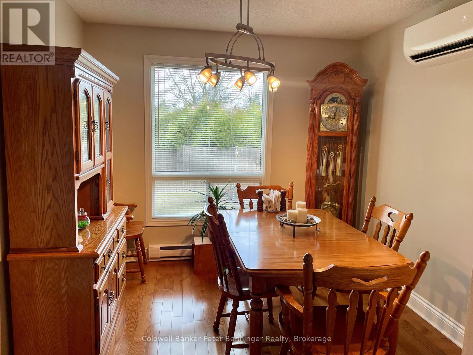 1038 Wellington Street, Saugeen Shores, Ontario  N0H 2C3 - Photo 12 - X12124189