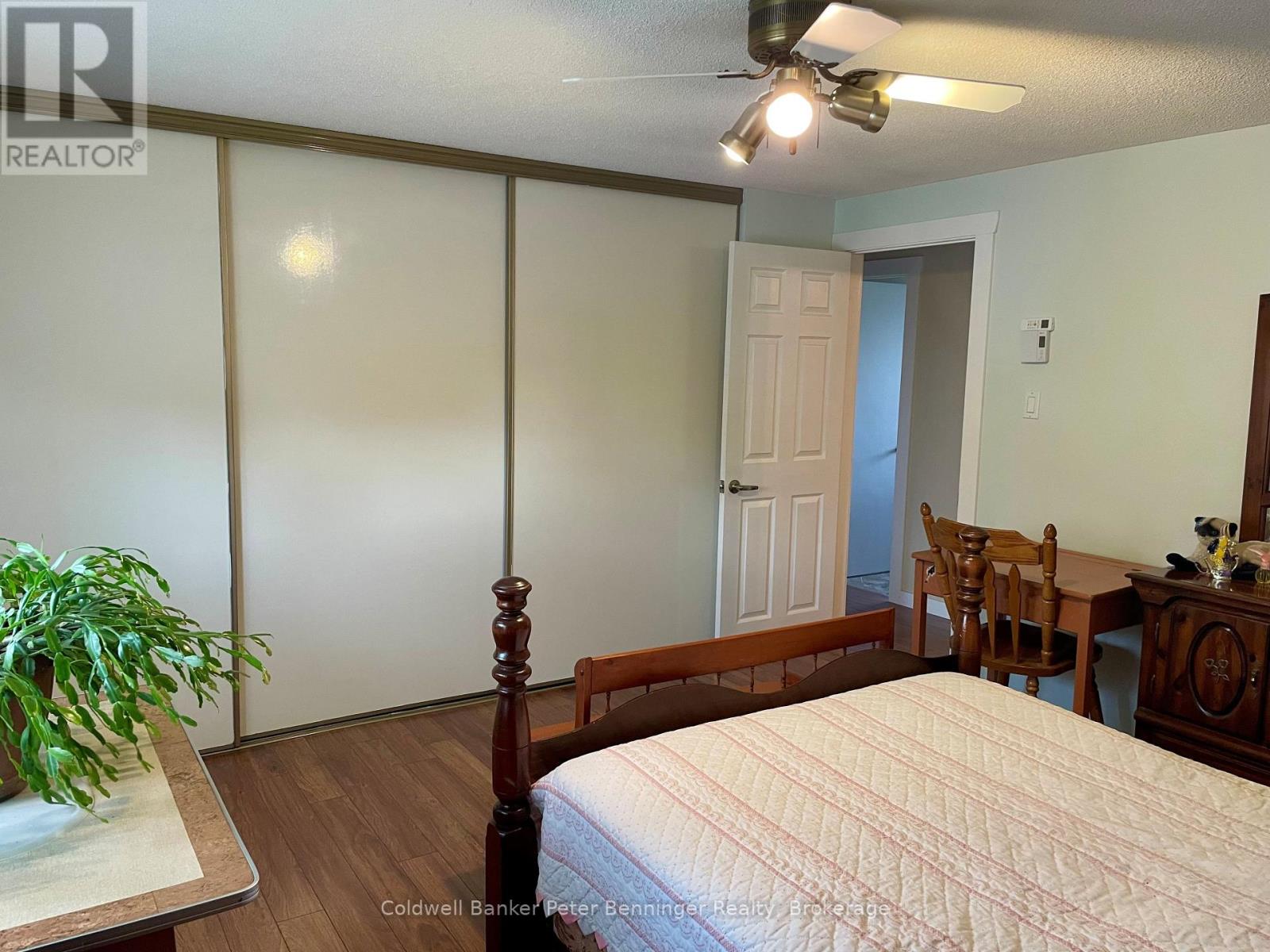1038 Wellington Street, Saugeen Shores, Ontario  N0H 2C3 - Photo 15 - X12124189