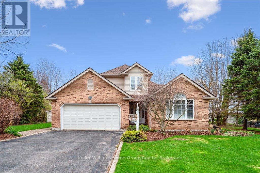 Property at 24 SUNNYBRAE CRESCENT image 1