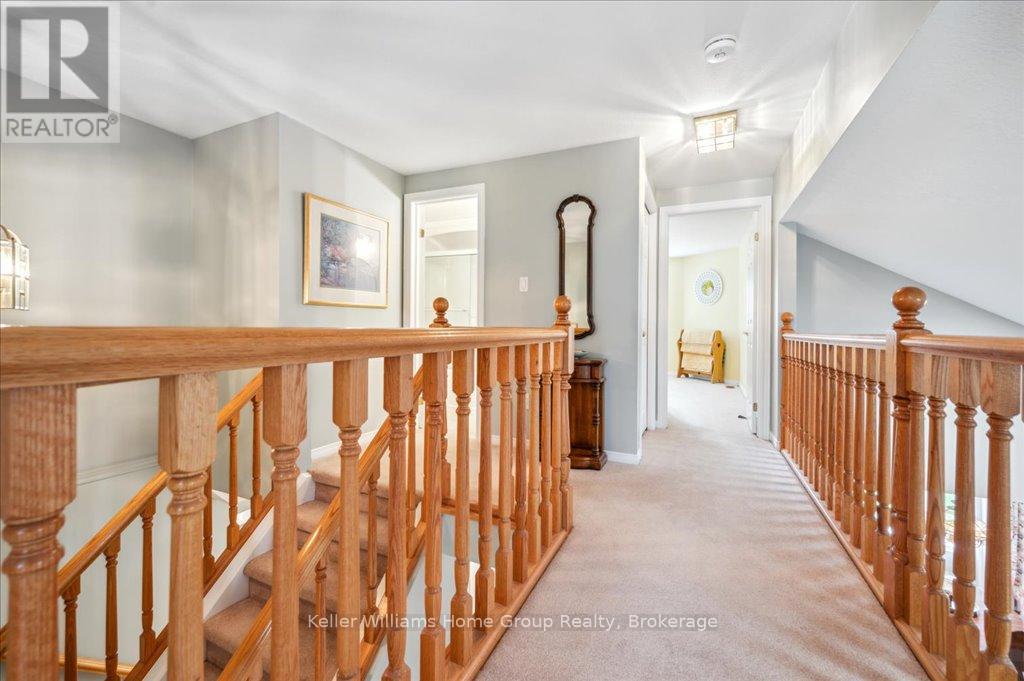 24 Sunnybrae Crescent, Centre Wellington, Ontario  N1M 3L9 - Photo 28 - X12124265
