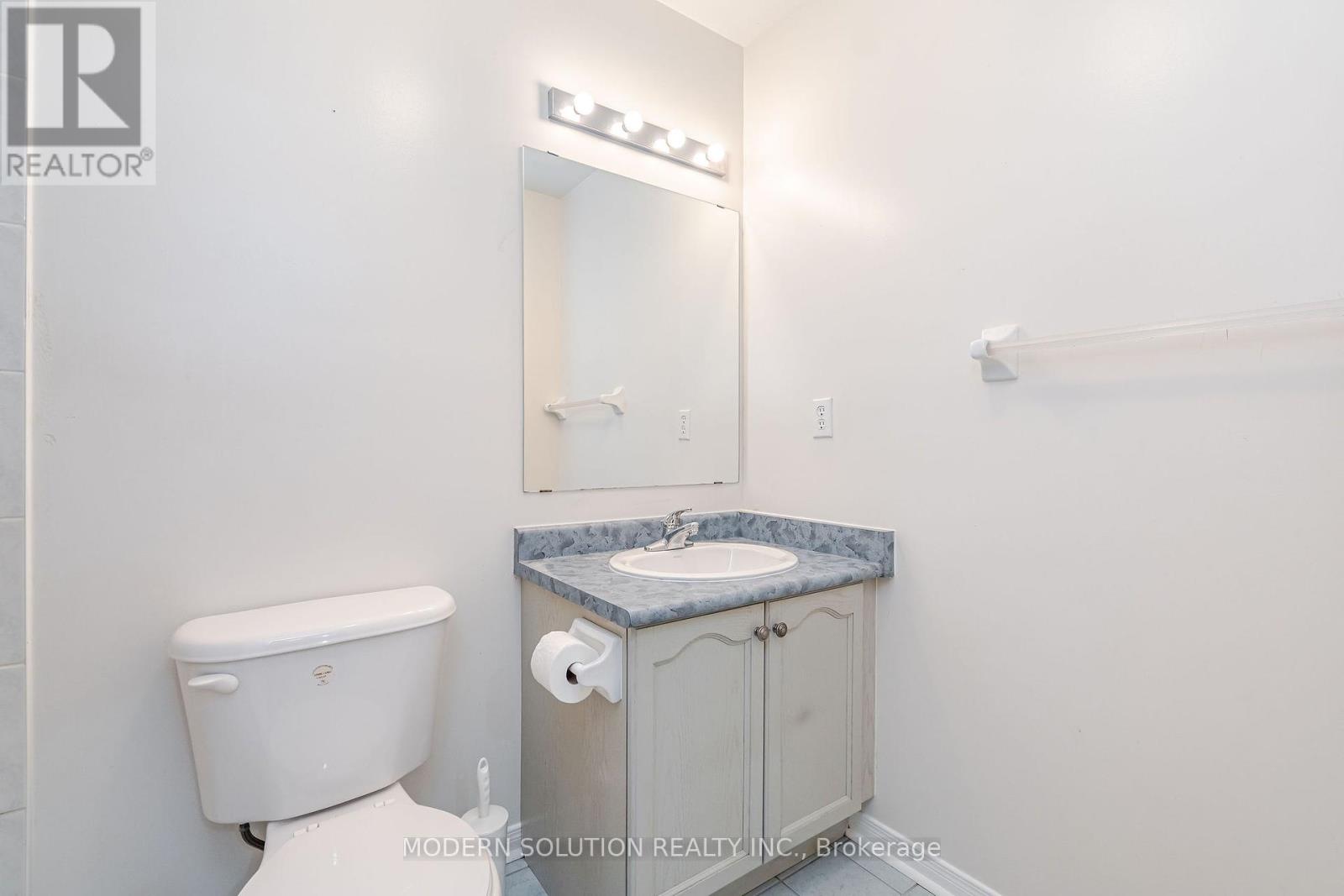 100 - 525 Novo Star Drive, Mississauga, Ontario  L5W 1X9 - Photo 30 - W12123974