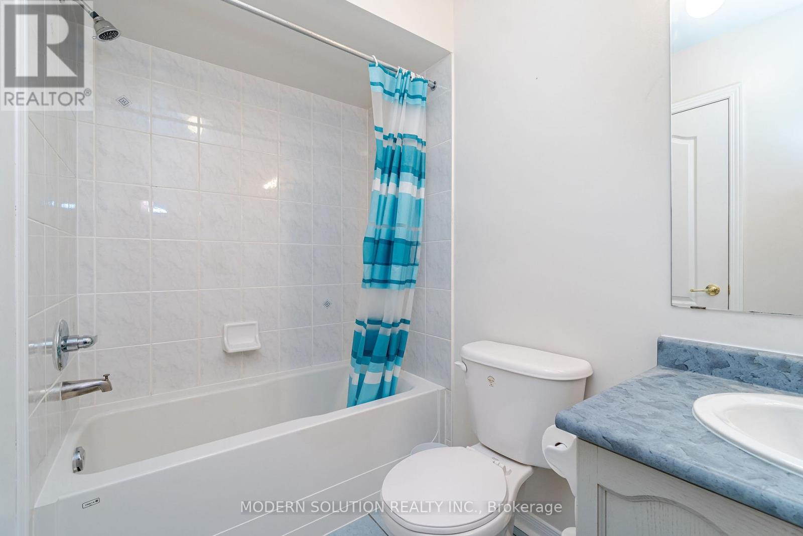 100 - 525 Novo Star Drive, Mississauga, Ontario  L5W 1X9 - Photo 31 - W12123974