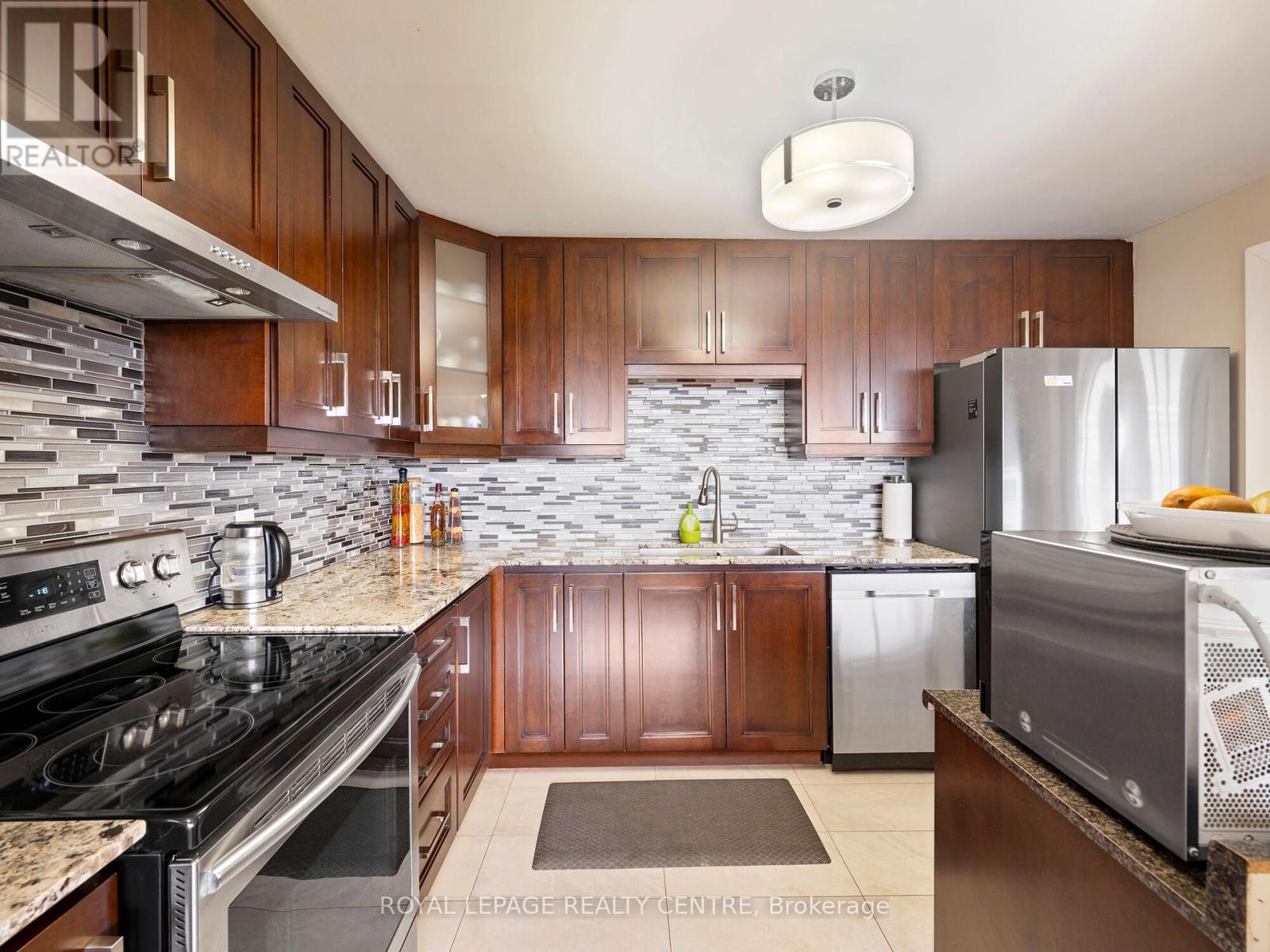 602 - 200 Robert Speck Parkway, Mississauga (City Centre), Ontario  L4Z 1S3 - Photo 6 - W12123981