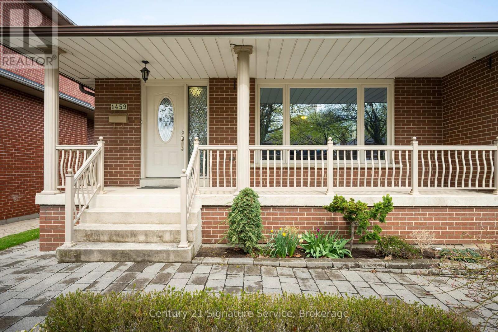 Property at 1459 VENTA AVENUE image 2