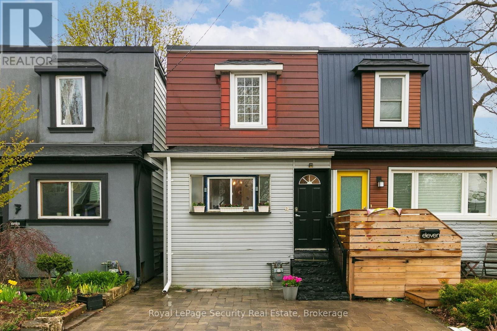 Property at 9 HOWICK AVENUE image 1