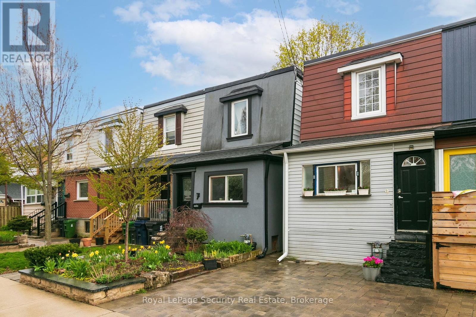 Property at 9 HOWICK AVENUE image 3