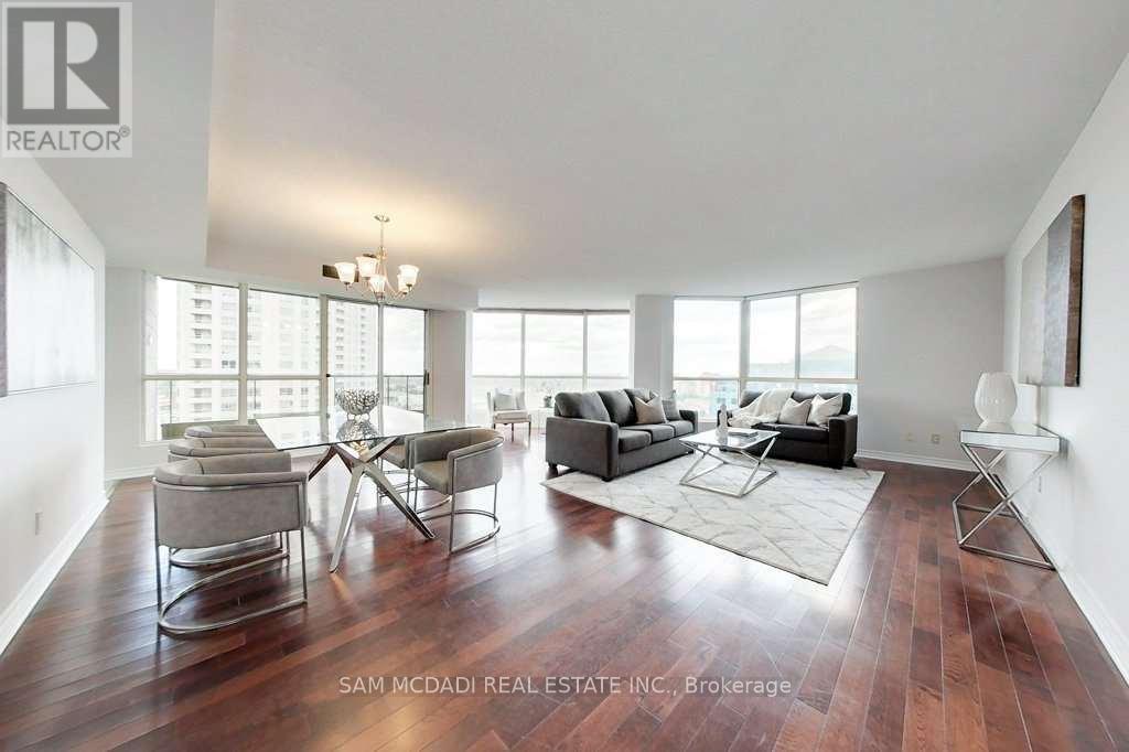 Property at 1411 - 55 KINGSBRIDGE GARDEN CIRCLE image 5